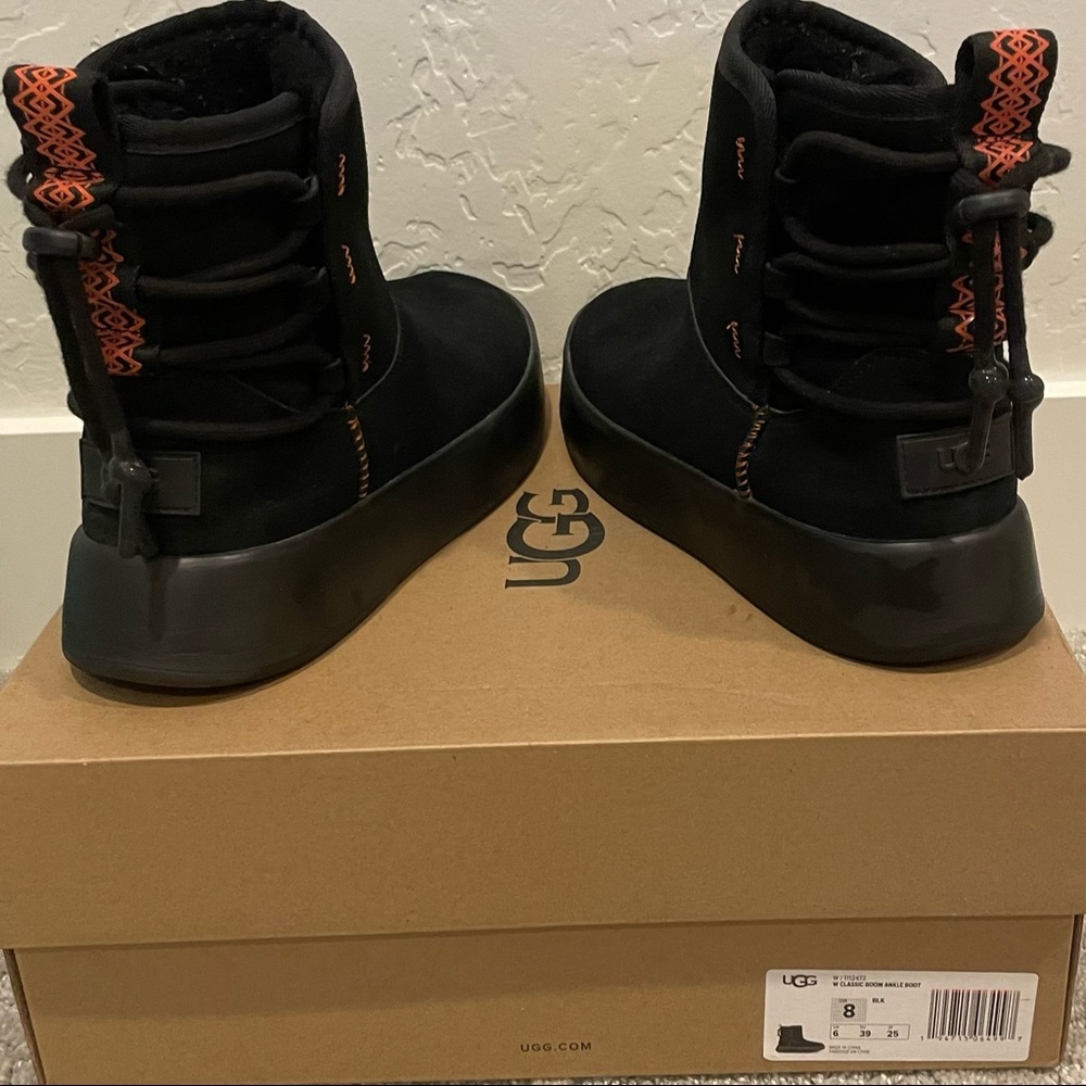 UGG Women’s Classic Boom Ankle Boot In Black - Picture 4 of 5